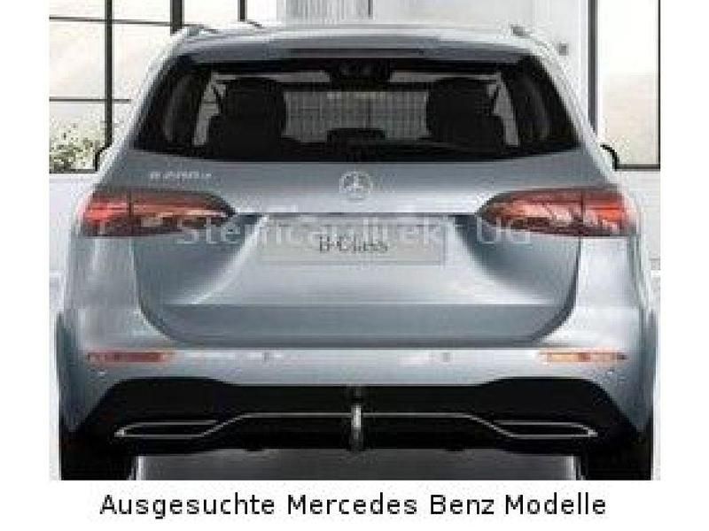 Gebraucht Mercedes 200 150 PS (110 kW) 2024 High tech silber (metallic) Limousine