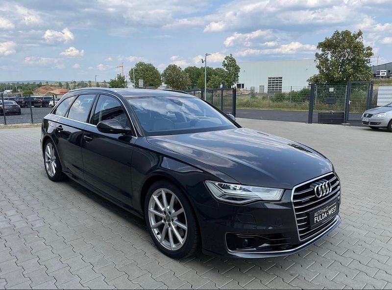 Gebraucht Audi A6 Ambiente 320 PS (235 kW) 2015 Grau Kombi