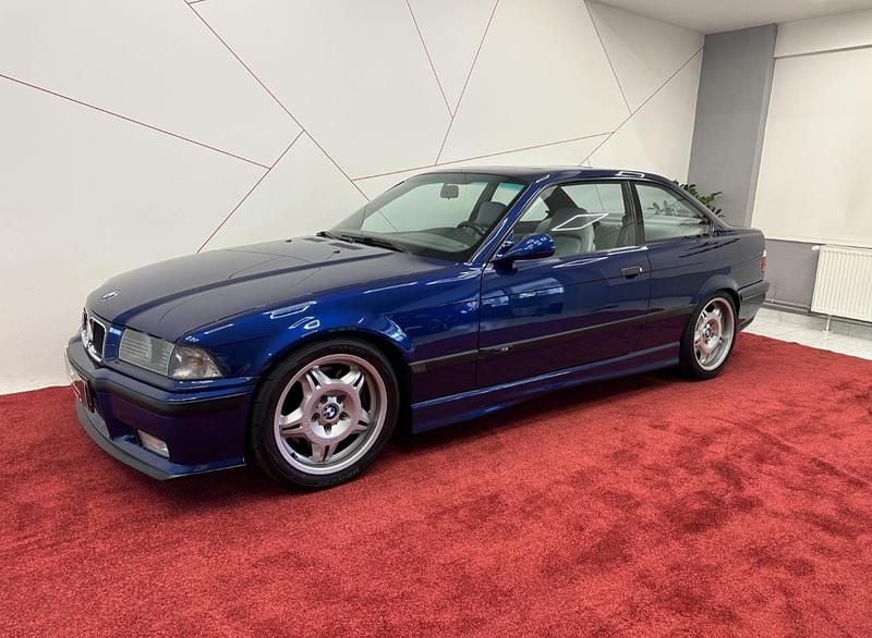 Second-hand BMW M3 Performance 286 CP (210 kW) 1993 Albastru Coupe