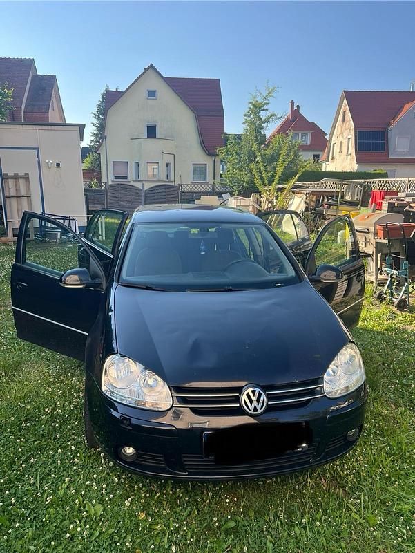 Schwarz Gebraucht 2008 VW Golf V Kleinwagen | 1.000 € (Superpreis) - Bild 1/4