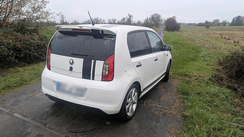 Gebraucht Skoda Citigo 60 PS (44 kW) 2016 Weiß Kleinwagen