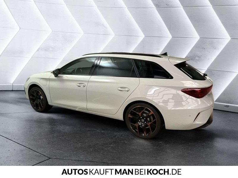 Neu Cupra Leon VZ 272 PS (200 kW) 2026 Grau Limousine