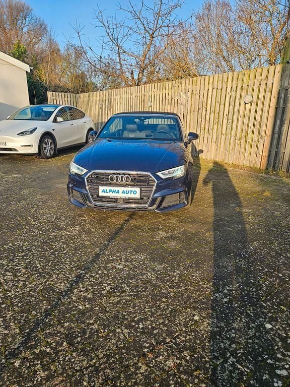 Gebraucht Audi A3 Cabriolet Sport 150 PS (110 kW) 2017 Blau Cabrio