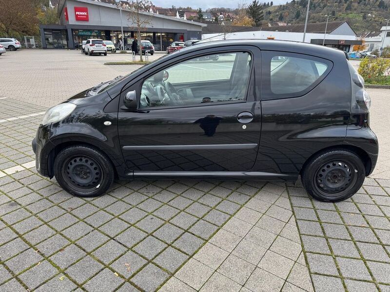Schwarz Gebraucht 2008 Citroën C1 Kleinwagen | 1.000 € (Guter Preis) - Bild 1/4