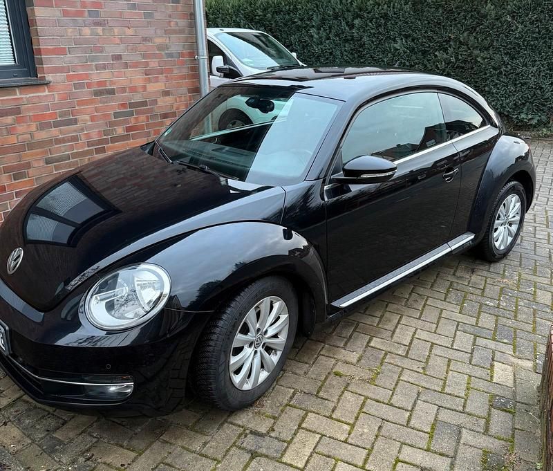 Gebraucht VW Beetle Edition 105 PS (77 kW) 2012 Schwarz Kleinwagen
