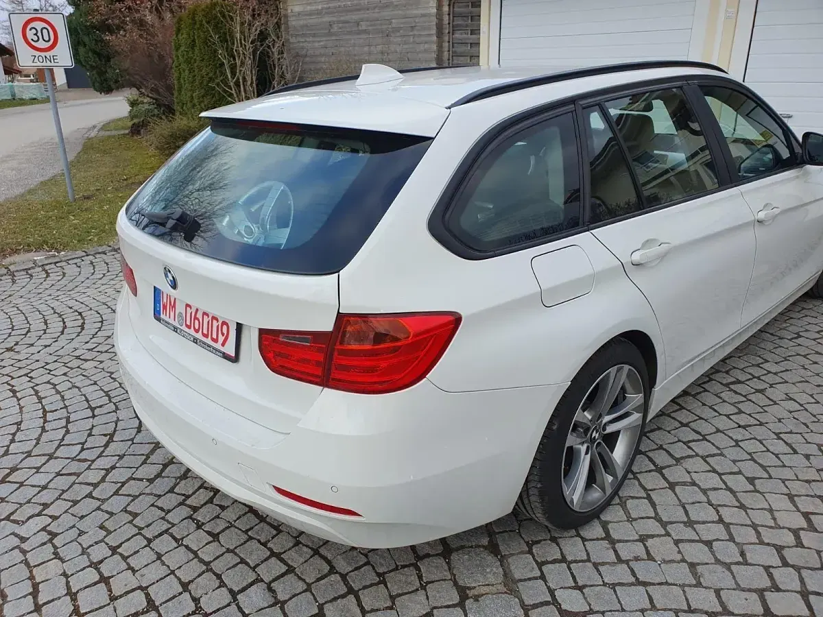Occasion BMW 320 184 ch (135 kW) 2012 Blanc Break