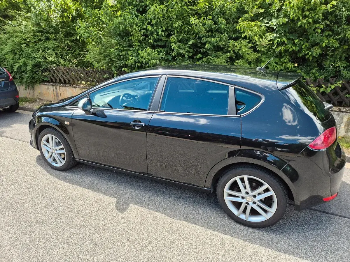 Gebraucht Seat Leon FR 125 PS (91 kW) 2012 Schwarz Limousine