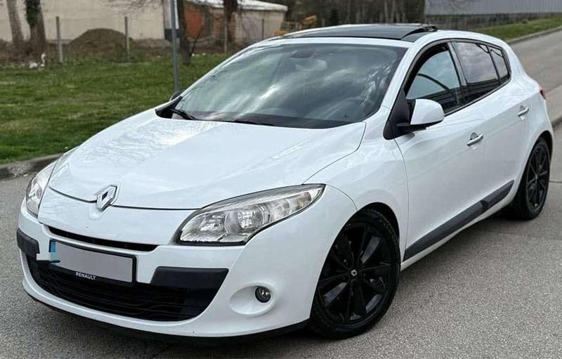 Gebraucht Renault Mégane 110 PS (80 kW) 2010 Limousine