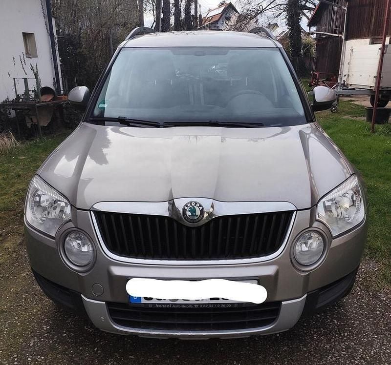 Gebraucht Skoda Yeti Plus Edition 122 PS (89 kW) 2011 Beige SUV