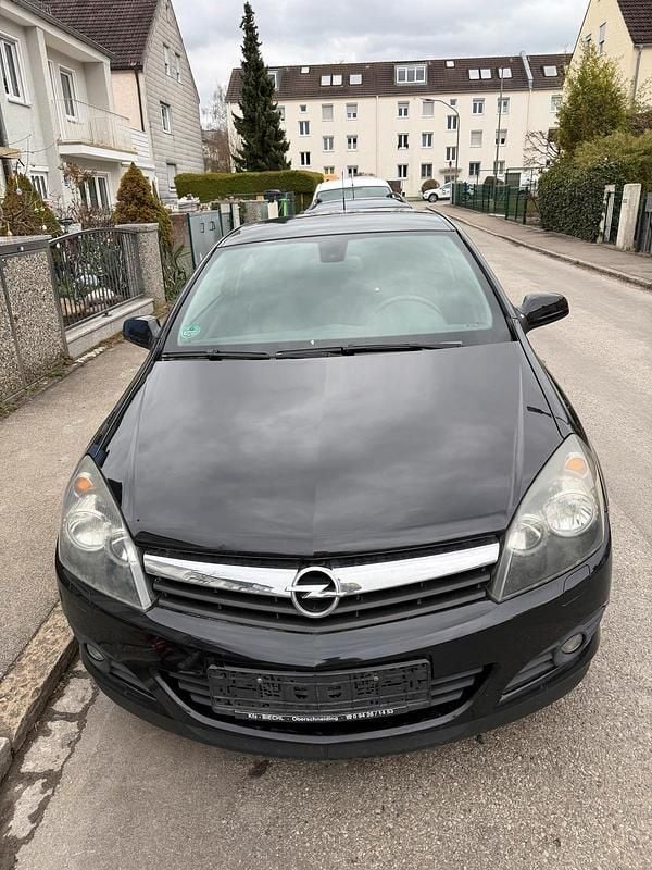 Gebraucht Opel Astra GTC 125 PS (91 kW) 2006 Schwarz Coupé