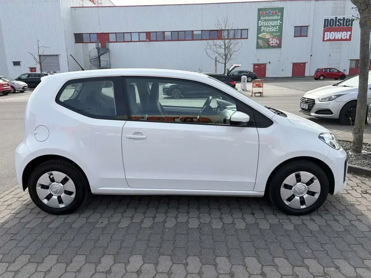 Second-hand VW up! move up! 60 CP (44 kW) 2017 Alb Hatchback