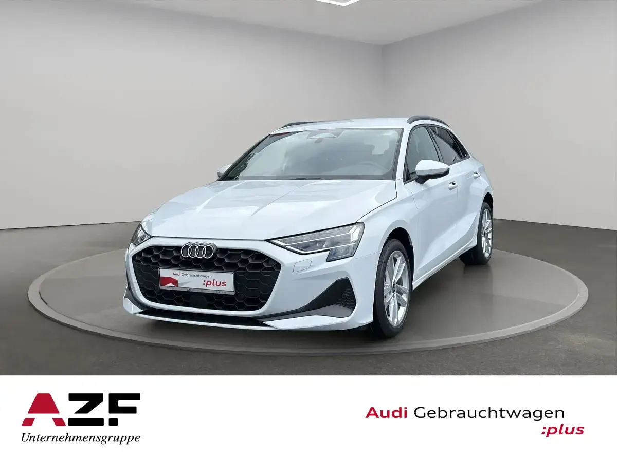 Gebraucht Audi A3 Comfort 116 PS (85 kW) 2025 Limousine