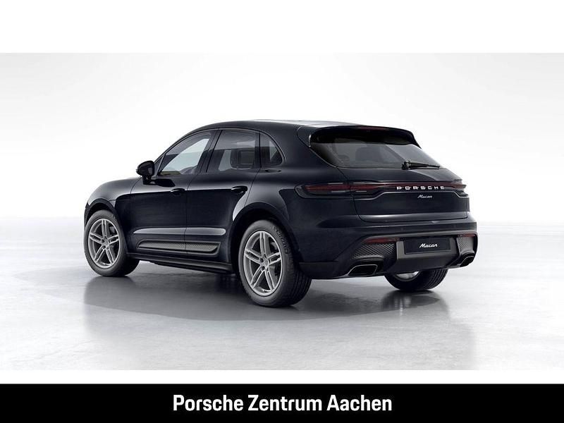 Gebraucht Porsche Macan 265 PS (194 kW) 2024 Schwarz SUV