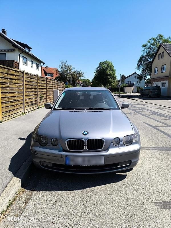 Second-hand BMW 320 150 CP (110 kW) 2004 Gri