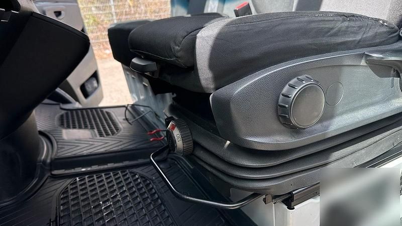 Gebraucht Mercedes Sprinter 190 PS (139 kW) 2019 Weiß Van