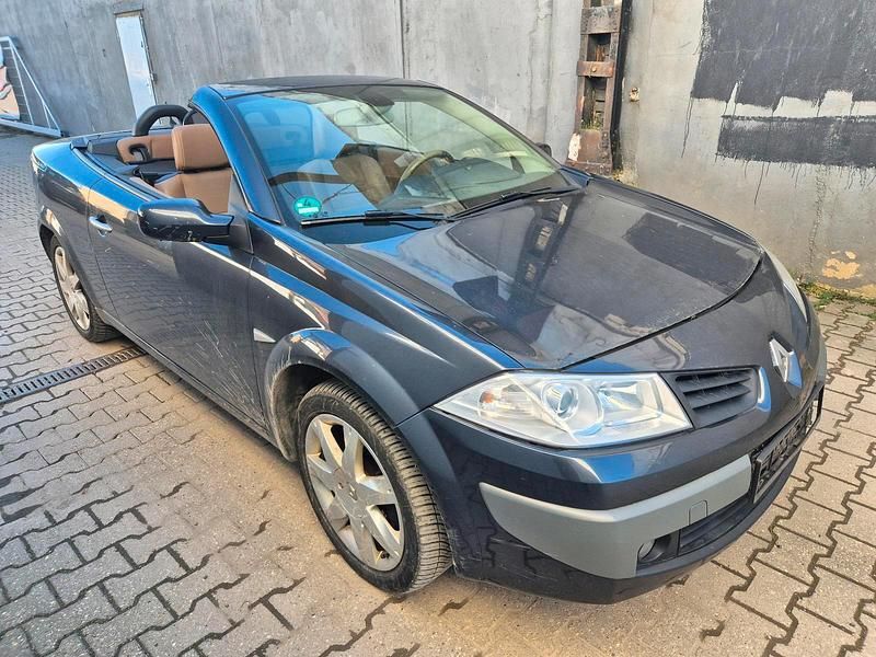 Gebraucht Renault Mégane II 135 PS (99 kW) 2006 Schwarz Limousine
