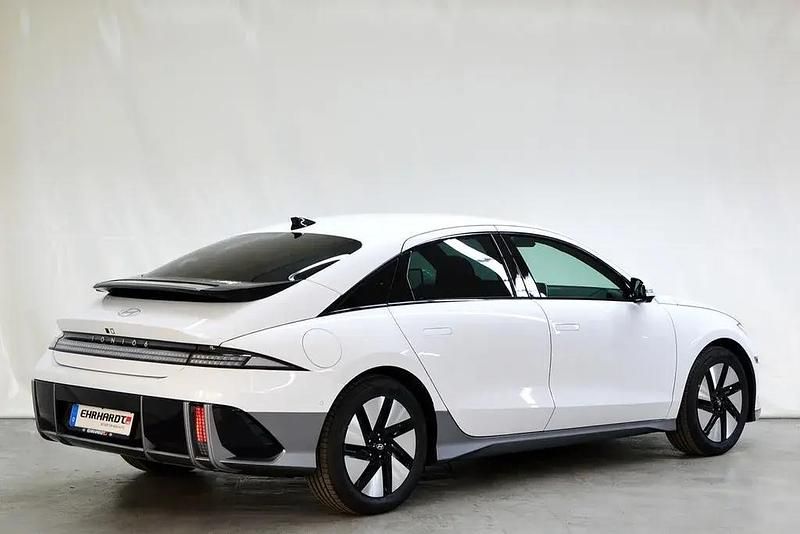 Gebraucht Hyundai Ioniq 6 239 kW (325 PS) 2025 Serenity white pearl / mic Limousine