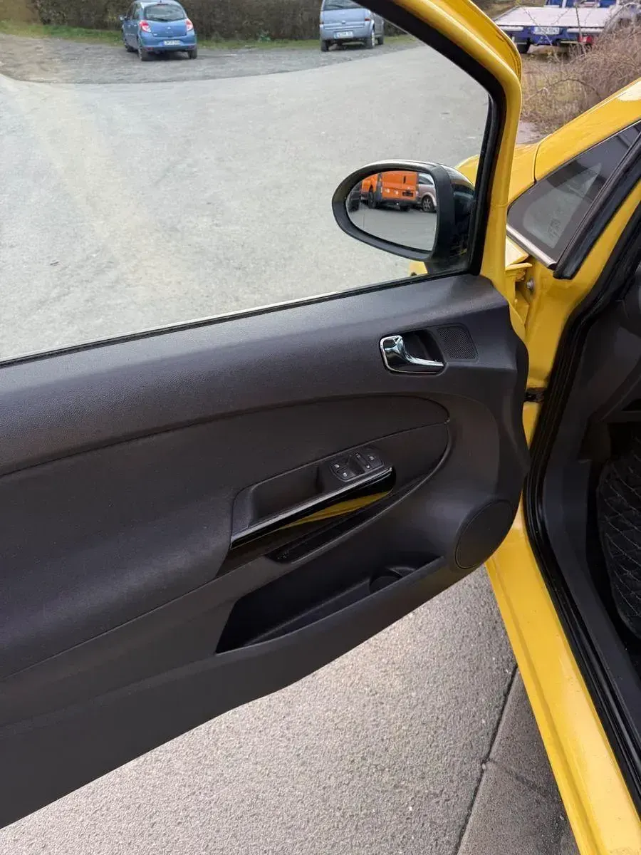 Occasion Opel Corsa 87 ch (63 kW) 2010 Jaune Citadine