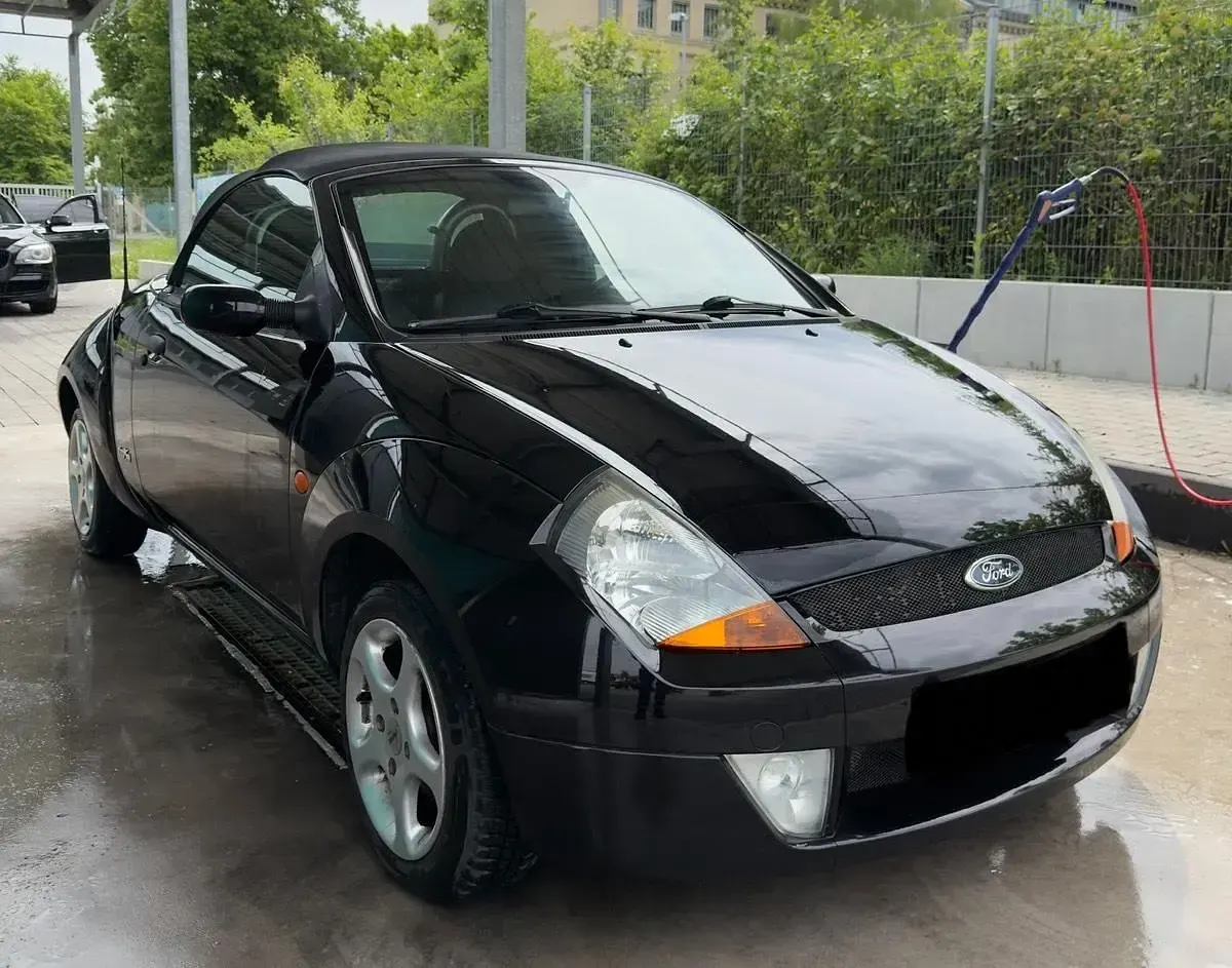 Gebraucht Ford StreetKa 95 PS (69 kW) 2004 Schwarz Cabrio