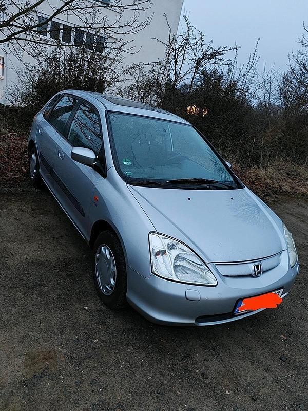 Silber Gebraucht 2001 Honda Civic Limousine | 1.950 € (Fairer Preis) - Bild 1/4