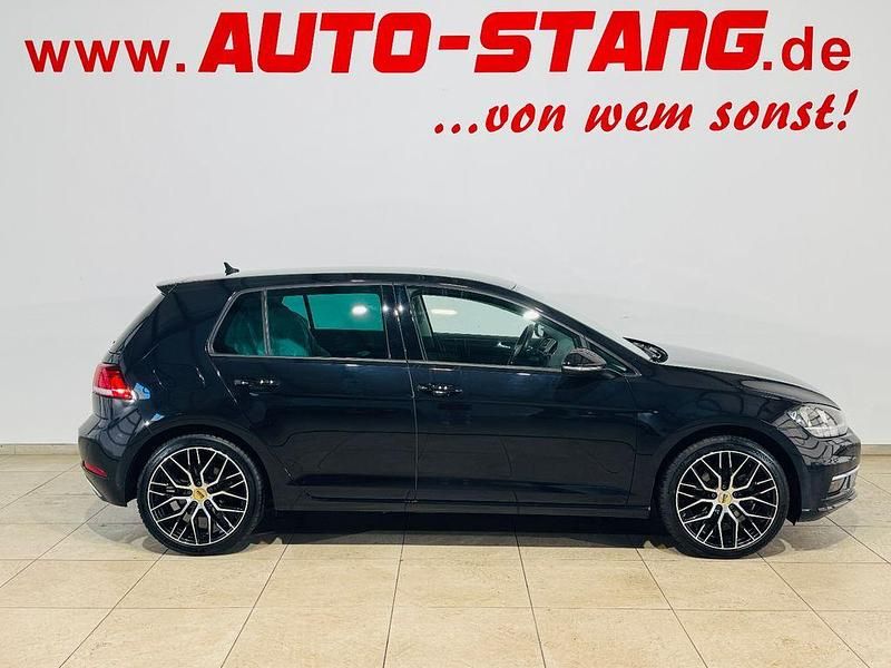 Gebraucht VW Golf VII Join 150 PS (110 kW) 2018 Schwarz Limousine