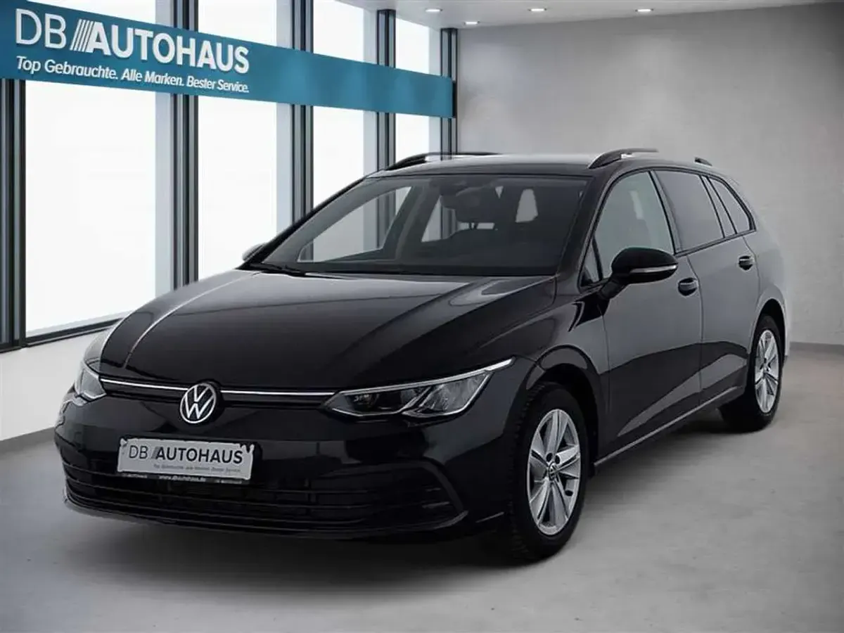 Gebraucht VW Golf VIII Life 110 PS (80 kW) 2024 Kombi