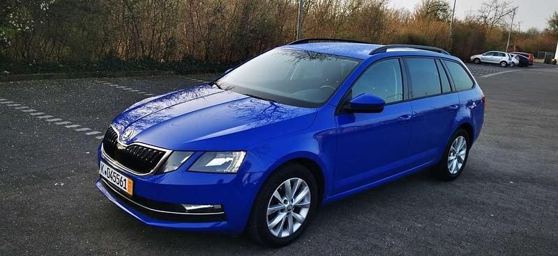 Gebraucht Skoda Octavia Style 150 PS (110 kW) 2019 Blau Kombi