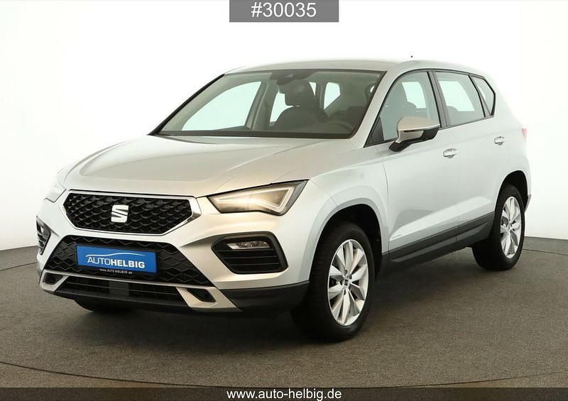 Reflexsilber metallic Gebraucht 2024 Seat Ateca Style SUV | 21.990 € (Superpreis) - Bild 1/4