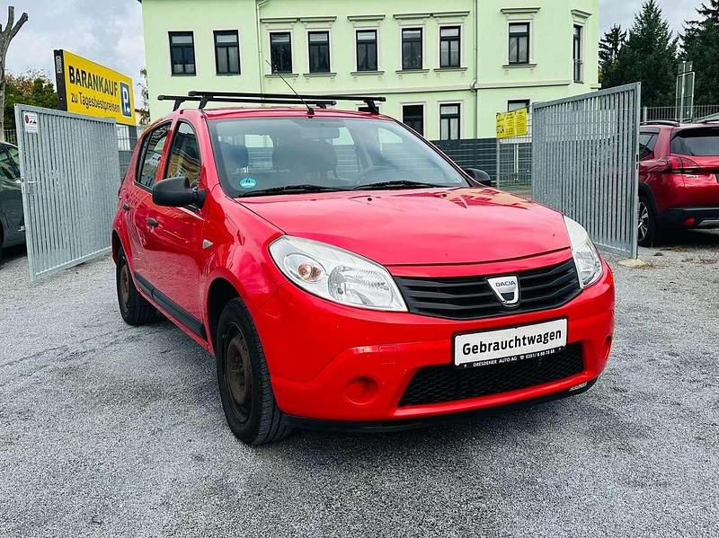 Rot Gebraucht 2009 Dacia Sandero Kleinwagen | 1.600 € (Guter Preis) - Bild 1/4