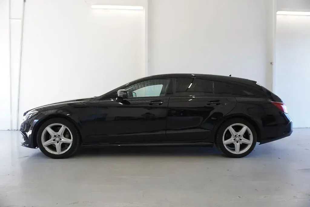 Gebraucht Mercedes CLS350 Shooting Brake AMG line 252 PS (185 kW) 2015 Schwarz Kombi