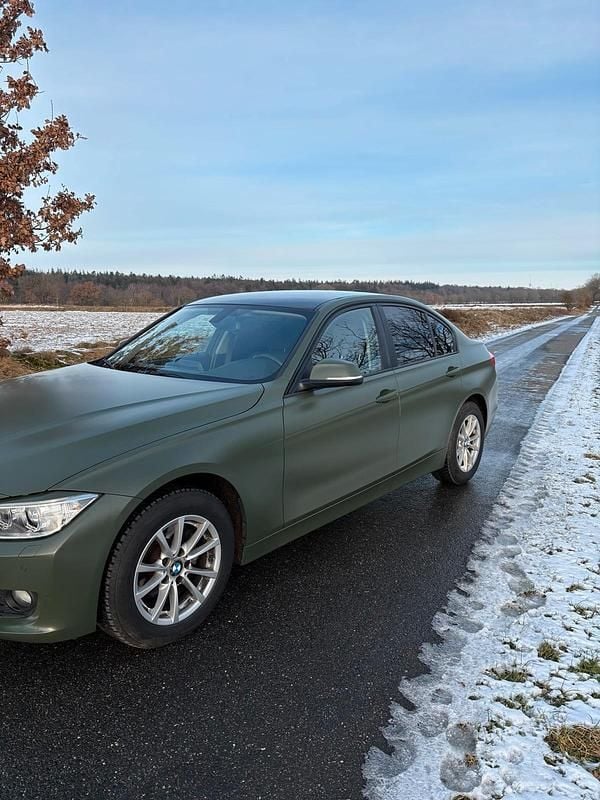 Gebraucht BMW 316 Efficient Dynamics 136 PS (100 kW) 2015 Andere farben Limousine