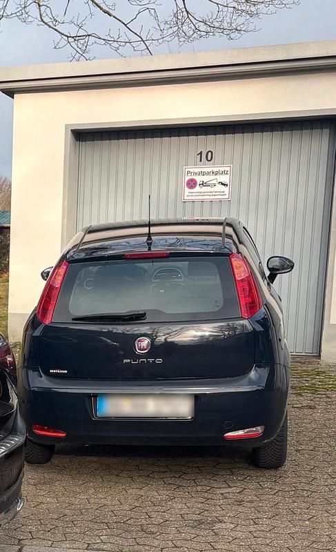 Gebraucht Fiat Punto 69 PS (50 kW) 2015 Blau Kleinwagen