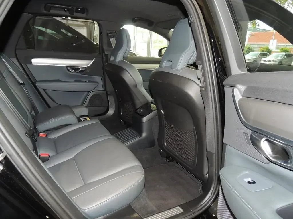 Gebraucht Volvo V90 R-Design 253 PS (186 kW) 2020 Schwarz Kombi