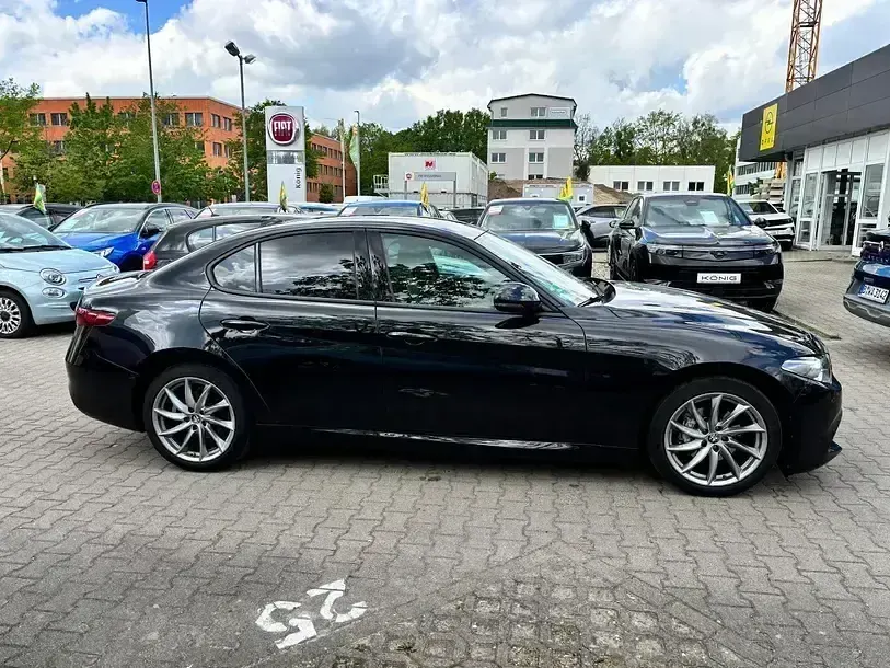 Gebraucht Alfa Romeo Giulia Sprint Sprint 200 PS (147 kW) 2023 Andere Coupé