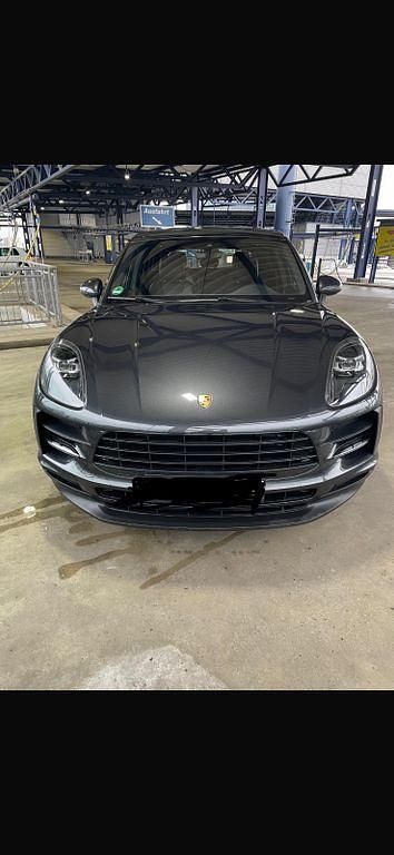 Gebraucht Porsche Macan 245 PS (180 kW) 2021 Grau SUV