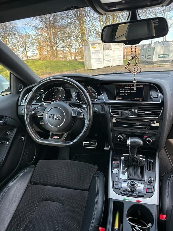 Gebraucht Audi A5 Sport 245 PS (180 kW) 2016 Weiß Coupé