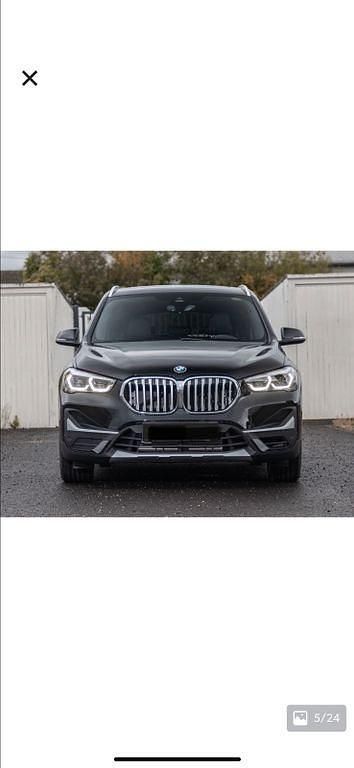 Schwarz Gebraucht 2021 BMW X1 Advantage SUV | 22.999 € (Superpreis) - Bild 1/4