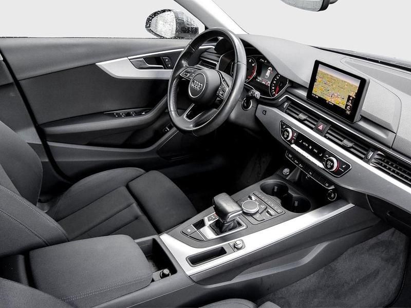 Gebraucht Audi A4 S-Line 190 PS (139 kW) 2018 Grau Kombi