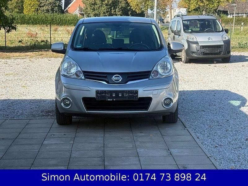 Silber Gebraucht 2013 Nissan Note I-Way Van / Kleinbus | 3.799 € (Fairer Preis) - Bild 1/4