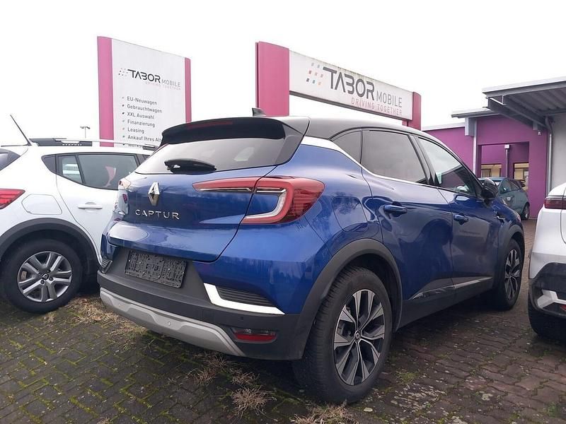 Gebraucht Renault Captur Techno 140 PS (102 kW) 2022 Iron blau metallic / dach: schwa SUV