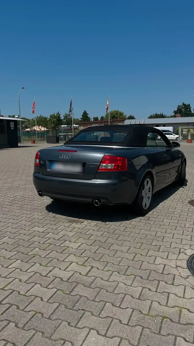 Gebraucht Audi A4 Cabriolet 163 PS (119 kW) 2006 Grau Cabrio