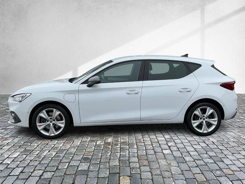 Gebraucht Seat Leon FR 150 PS (110 kW) 2021 Nevada weiß Limousine