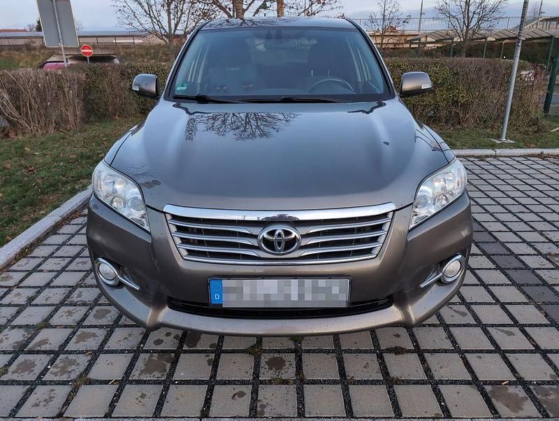 Gebraucht Toyota RAV4 150 PS (110 kW) 2012 Grün SUV