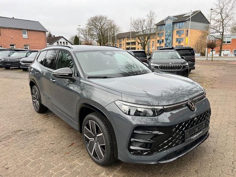 Gebraucht VW Tayron Style 193 PS (141 kW) 2025 Grau SUV