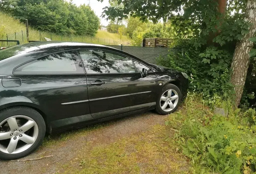 Gebraucht Peugeot 407 Coupe 163 PS (119 kW) 2007 Schwarz Coupé