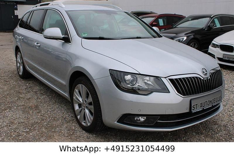 Gebraucht Skoda Superb Elegance 160 PS (117 kW) 2013 Silber Kombi