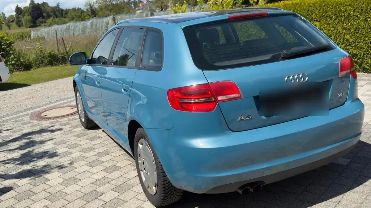 Gebraucht Audi A3 Sportback 125 PS (91 kW) 2009 Blau Kleinwagen
