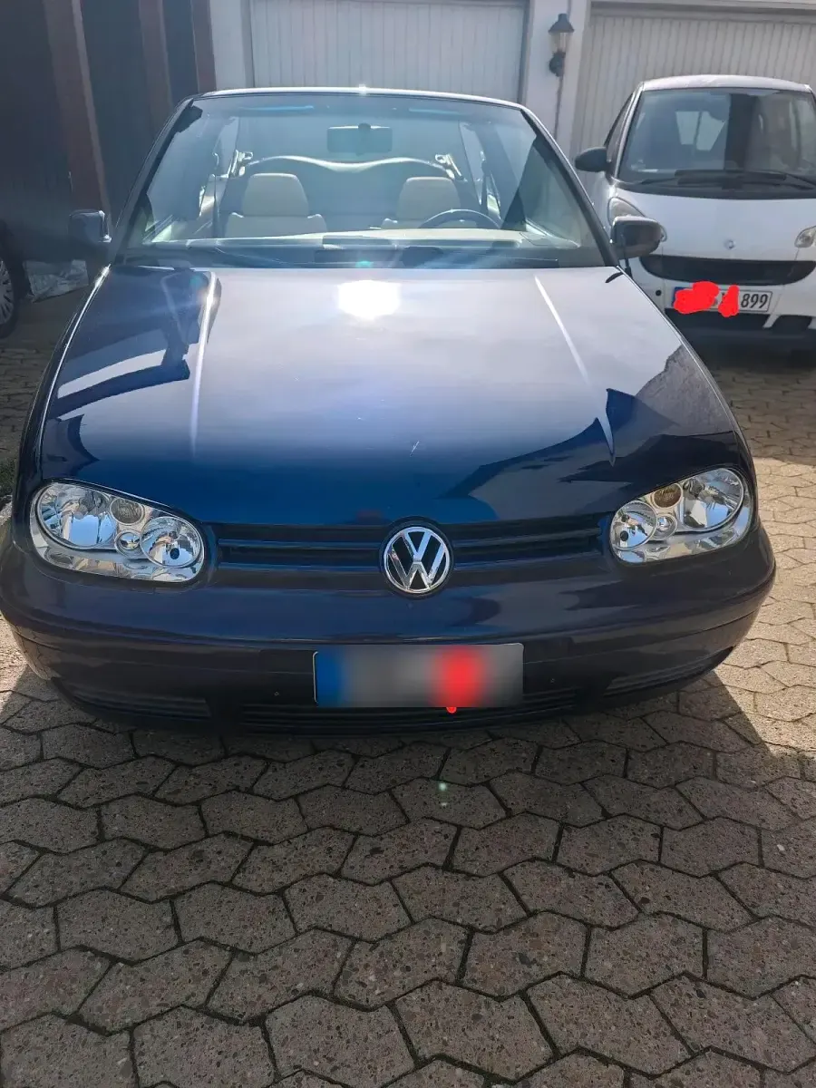 Używany VW Golf 101 KM (74 kW) 1999 Purpurowy Kabriolet