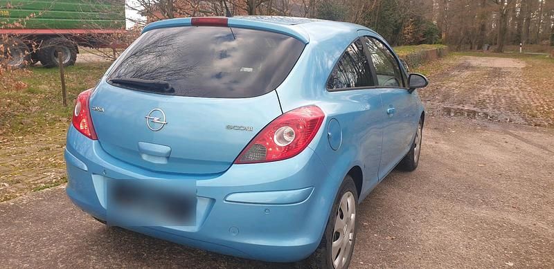 Gebraucht Opel Corsa 70 PS (51 kW) 2010 Blau Kleinwagen