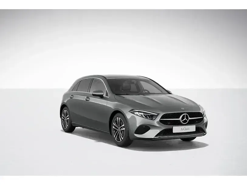 Gebraucht Mercedes A200 Progressive 163 PS (119 kW) 2023 Mountaingrau (metallic) Limousine